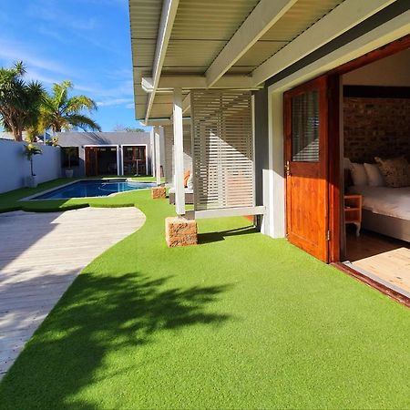 Two Fat Owls Guesthouse جورج المظهر الخارجي الصورة