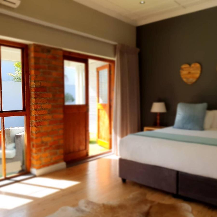 Two Fat Owls Guesthouse جورج المظهر الخارجي الصورة