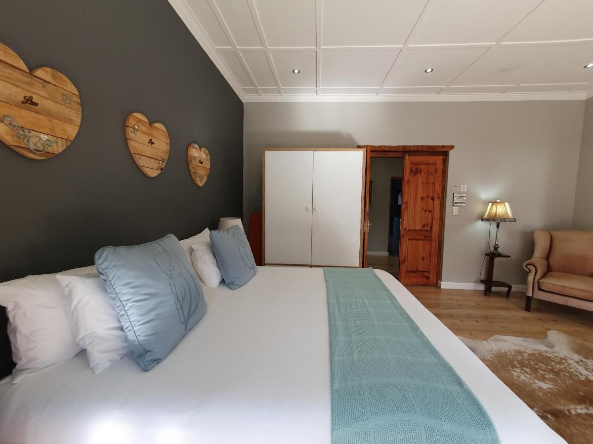 Two Fat Owls Guesthouse جورج المظهر الخارجي الصورة