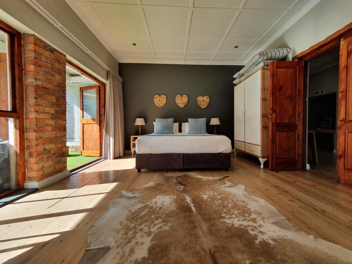 Two Fat Owls Guesthouse جورج المظهر الخارجي الصورة